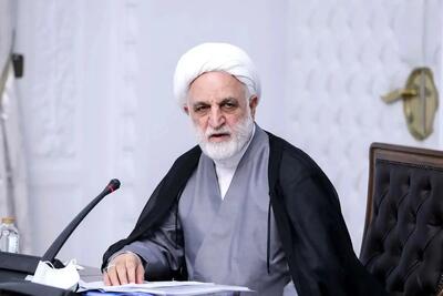 رئیس قوه قضائیه: هرگونه تجسس خودسرانه و مداخله غیر قانونی در زندگی شخصی مردم، ممنوع است/ مبادا مواردی را که در ایام جنگ مجاز میدانیم، در همه ایام عادی قلمداد کنیم/ خود را موظف به حفظ حقوق شهروندی آحاد ملت میدانیم، ولو اینکه احدی در جایگاه متهم باشد