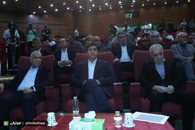 در حاشیه مراسم قرعهکشی لیگ برتر؛ ممبینی پاسخ خبرنگاران را نداد