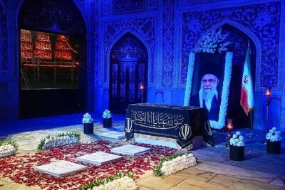 اولین شب خاطره «وداع با رهبر شهید» برگزار میشود
