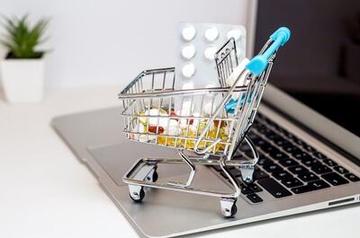وزارت بهداشت؛ فعلا منتظر فروش اینترنتی دارو نباشید