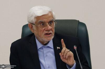  عارف: اهل جنگ و دعوا نیستیم/ می‌خواهیم با گفت‌وگو، مشکلات و مسائل را حل کنیم، اما اگر جنگی به ما تحمیل شود خیلی خوب دفاع می‌کنیم/ نباید مردم ما را با تحریم بترسانند