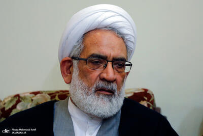 رئیس دیوان عالی: تذکر به قاضی باید مستند و با حفظ شان و استقلال قضات صورت گیرد/ هر کدام از ما در هر پست و مقامی که باشیم اگر هدفمان خدمت به مردم نباشد به اسلام و خون شهدا خیانت کردهایم
