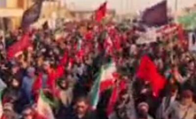  فیلم/ تشکر دانشجویان ایرانی از مردم عراق برای تشییع امام شهید