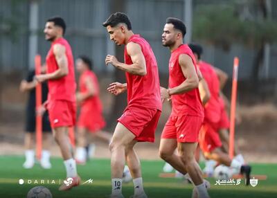  تصویر حضور امیرحسین محمودی و پوریا شهرابادی در تمرینات پرسپولیس