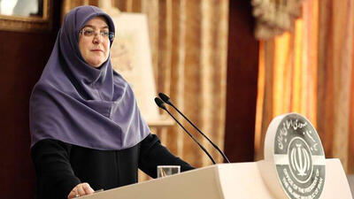 مهاجرانی: سهمیه بنزین 3 هزارتومانی کم شد/ تصمیم دولت درباره قیمت جدید بنزین جمعبندی نشده است