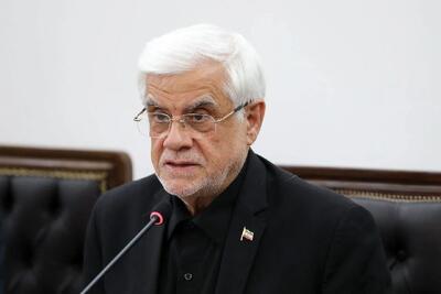  عارف: اهل جنگ نیستیم، اما اگر جنگی به ما تحمیل شود خیلی خوب دفاع می‌کنیم/نباید مردم ما را با تحریم یا محاصره بترسانند؛ بی‌فایده است + فیلم