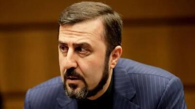 غریب آبادی: دشمن اگر دست به اقدام بزند، با راهبردهای پیشدستانه و پیشگیرانه نیروهای مسلح ما فلج خواهد شد + فیلم