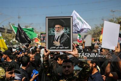 بازخوانی مراسم تشییع قائد شهید از لنز ابرقدرتها - تسنیم