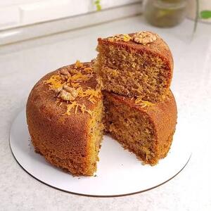 کیک هویج با پف زیاد