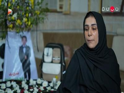  اجرای غم‌انگیز سرود «پسراتو ببین» توسط دانش‌آموزان شهید مدرسه میناب