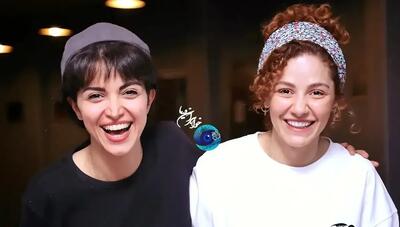  تیپ شاد مهتاب ثروتی و شادی ضیایی در پشت صحنه خطرنج (+عکس)