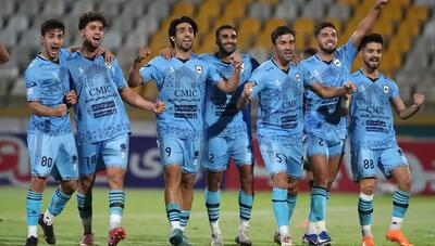 حذف تلخ چادرملو از آسیا با اشتباه جنجالی فدراسیون فوتبال