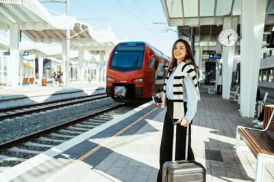  چک لیست نهایی وسایل ضروری برای سفر با قطار