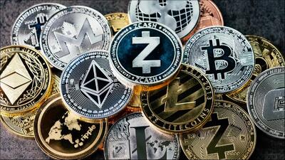  قیمت بیت کوین و ارز‌های دیجیتال امروز چهارشنبه ۷ مرداد ۱۴۰۵ + جدول