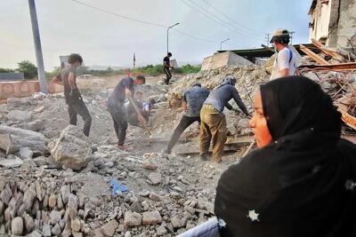 نخستین گفتگو با گروه تفحص مدرسه میناب | کفنها را کوچکتر از قد یک کودک میبردیم | نمیدانستیم از پیدا کردن تکههای بدن خوشحال شویم یا ناراحت!