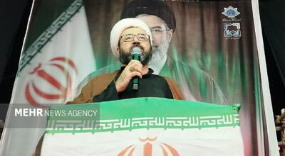  کریمی: نیروهای مسلح در صورت خطای دشمن قاطعانه برخورد می کنند - پارس فوتبال