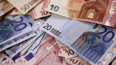 قیمت دلار آزاد امروز چهارشنبه 7 مرداد 1405 + جدول کامل قیمت ها