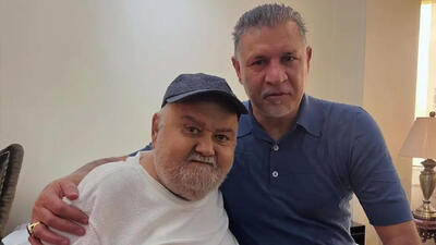  سفر زمان / «اکبر عبدی» در حال غذاخوردن در یک رستوران در سرعین؛ اوایل دهه 80