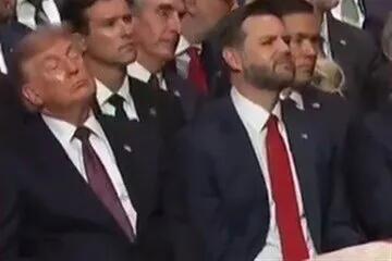  با چشمان بسته در مراسم خاکسپاری رفیق جنگی/ ۱۰ برابر بیشتر از رقیب چرت زد