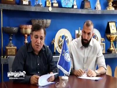 دکتر تاجرنیا: خیلی خوشحالم که امروز قرارداد روزبه چشمی تمدید شد