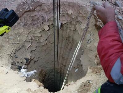  سقوط مرگبار ۲ مرد در چاه ۲۰ متری