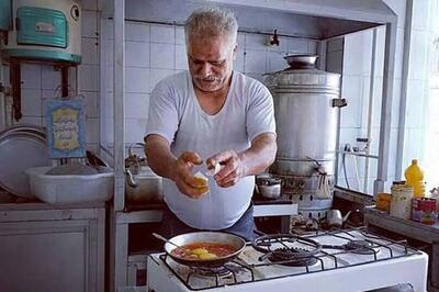 عمو حسن الهامبخش تبلیغ KFC اسپانیا شد!