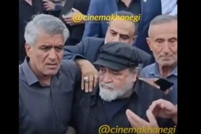  مردم، محمدرضا شریفی‌نیا را محاصره کردند!