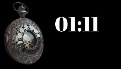 رمز و راز عاشقانه دیدن ساعت 01:11 | پیامی از سوی عشق یا فرشتهها؟ | فال ساعت 01:11