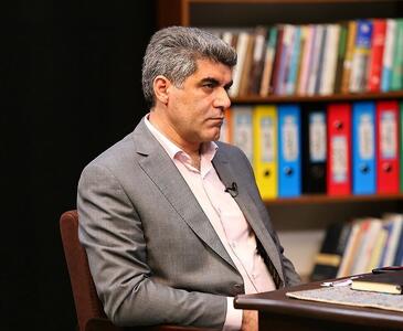 احمد شریف: دشمن دنبال بهرهبرداری از شکافها است