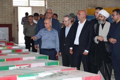  وزیر کار در لامرد؛ همدلی با مردمی که هنوز داغدارند