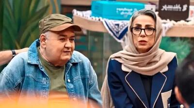 تلخ‌ترین تصویر؛ چهره شکسته همسر اکبر عبدی در مراسم ختم این هنرمند!