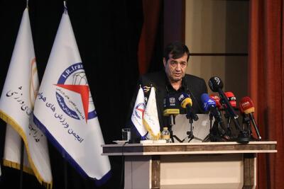 دنیامالی: ورزش‌های هوایی باید به مقصدی برای جوانان و بانوان تبدیل شود