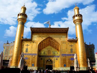  حرم امیرالمؤمنین(ع) در آستانه اربعین، دریایی از عشق و ارادت زائران شد + فیلم