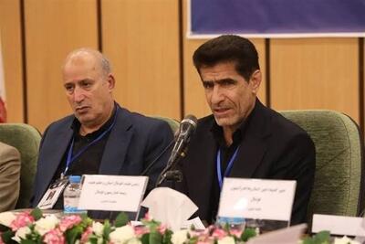  طهمورث حیدری رئیس هیئت فوتبال چهارمحال و بختیاری ماند - تسنیم