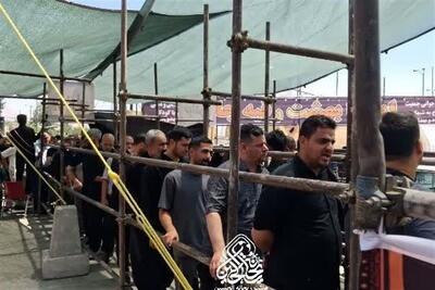 جایی که خدمت رنگ عبادت میگیرد؛میان غبار راه و تپشِ قلبهای مشتاق زوار - تسنیم