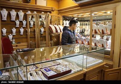 کلاهبرداری زوج سوریهای با کارتهای بانکی سرقتی در طلافروشیهای مرکزی - تسنیم