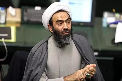 آقای نقدعلی! دغدغه مردم «جنگ و صلح» است نه حجاب دختران و زنان