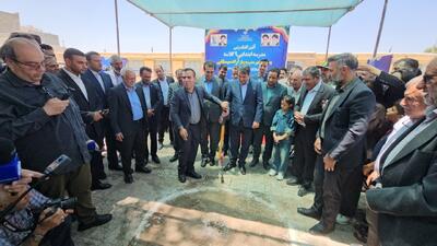 شتاب مدرسهسازی در کرمان؛ کلنگ ۴ واحد آموزشی در سیرجان به زمین خورد