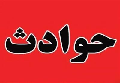  اخبار فوری حوادث در مازندران | برخورد مرگبار تریلی تانکر با پژو پارس در جاده آمل بابل؛ جوان ۲۵ ساله در دم جان باخت / تصادف وحشتناک در محور آمل به بابل؛ واژگونی تریلی و آتش‌سوزی خودروی سواری پس از برخورد؛ تلاش ۲ ساعته برای نجات راننده جوان بی نتیجه ماند | اندیشه قرن