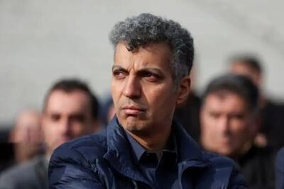  عادل فردوسی‌پور به شایعه دست‌بوسی وزیر ارشاد پاسخ داد