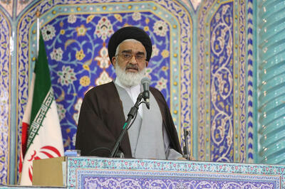 امام جمعه قم: حشدالشعبی خط قرمز نظام جمهوری اسلامی است
