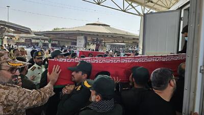  ورود پیکر مطهر شهدای حمله آمریکایی-سعودی به کشور