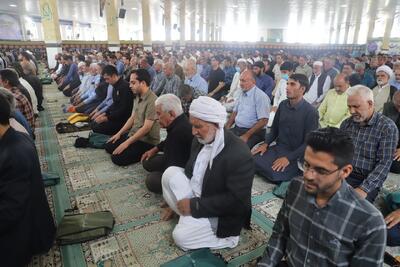 امام جمعه موقت زاهدان: حفظ عزت، وحدت و بصیرت شرط عبور از توطئههای دشمن است