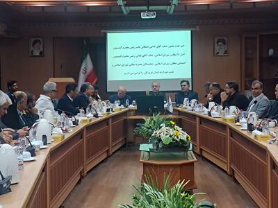 استاندار هرمزگان: هم افزایی مجلس و دولت نقش مهمی در رفع مسائل استان در شرایط جنگی دارد