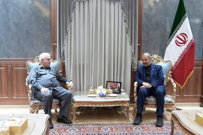 رایزنی رئیس سازمان الحشد الشعبی با سفیر ایران در بغداد در مورد حملات اخیر آمریکا