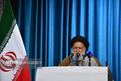  اقتدار ایران از مکتب عاشورا سرچشمه می‌گیرد