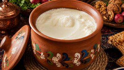 طرز تهیه ماست کوزه ای؛ ماست سفت و خوش طعم به روش سنتی
