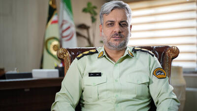  هشدار پلیس آگاهی تهران درباره شگردهای کیف‌قاپ‌ها/ از کمین مقابل بانک‌ها تا پنچر کردن خودرو