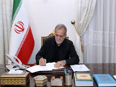 تسلیت پزشکیان در پی درگذشت مادر شهیدان «آدمی»