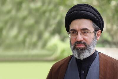 بازنشر پیام رهبر انقلاب درباره گشودن جبهههای دیگر